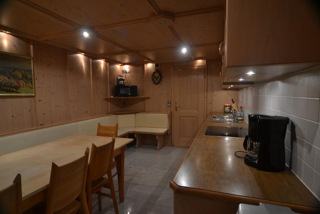 Schwarwald Apartment Schluchsee Zimmer foto
